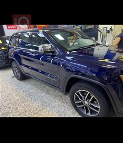 جیپ گراند شیرۆکی